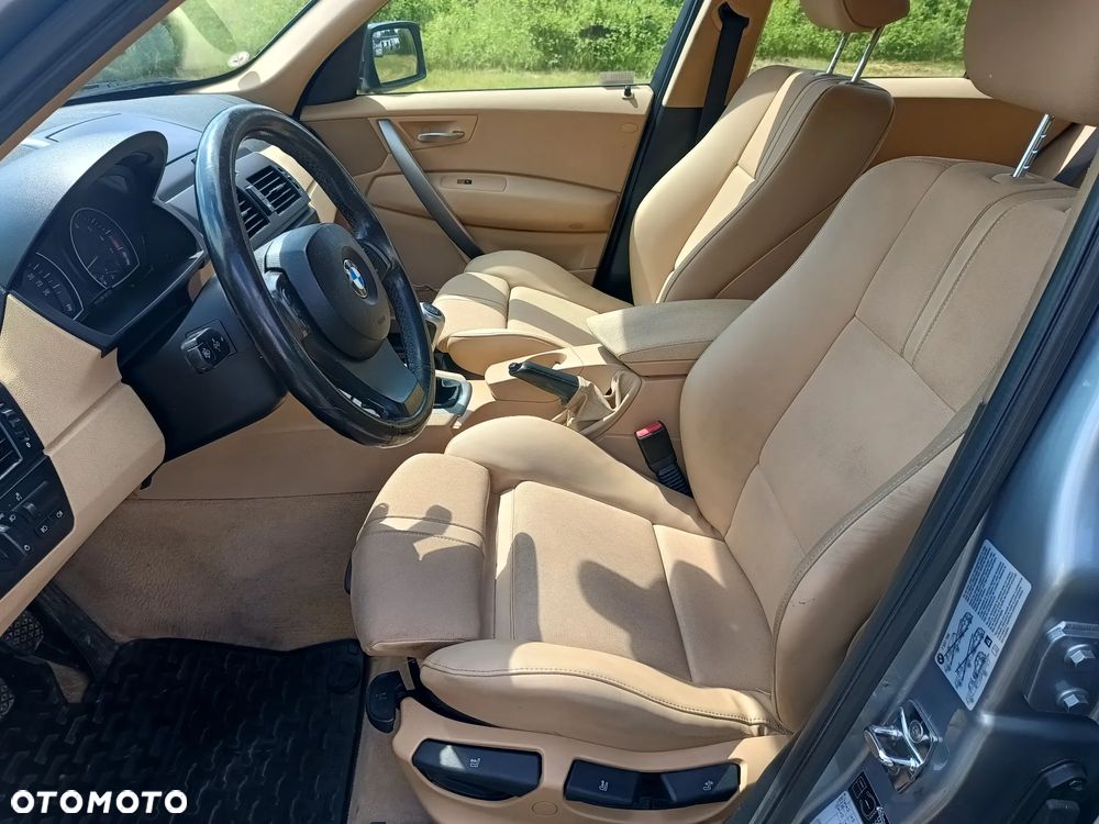 BMW X3 xDrive20i Edition Exclusive - 27