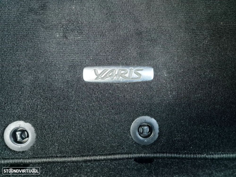 Toyota Yaris 1.4 D-4D ACtive+AC 99g - 25