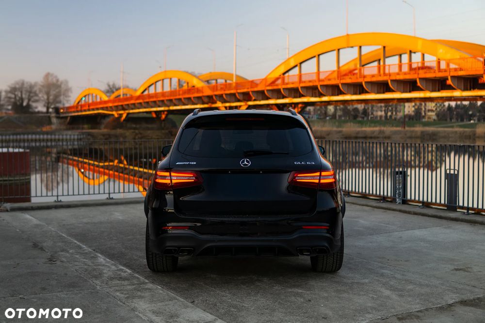 Mercedes-Benz GLC AMG 63 4-Matic+ - 3