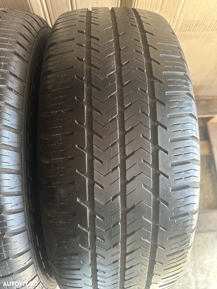 215/60 R16 C Michelin Agilis 51 - 2