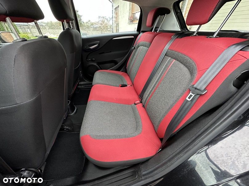 Fiat Punto 2012 - 17