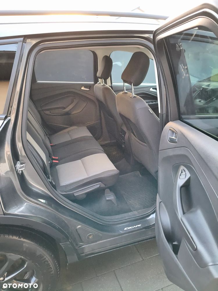 Ford Escape - 10