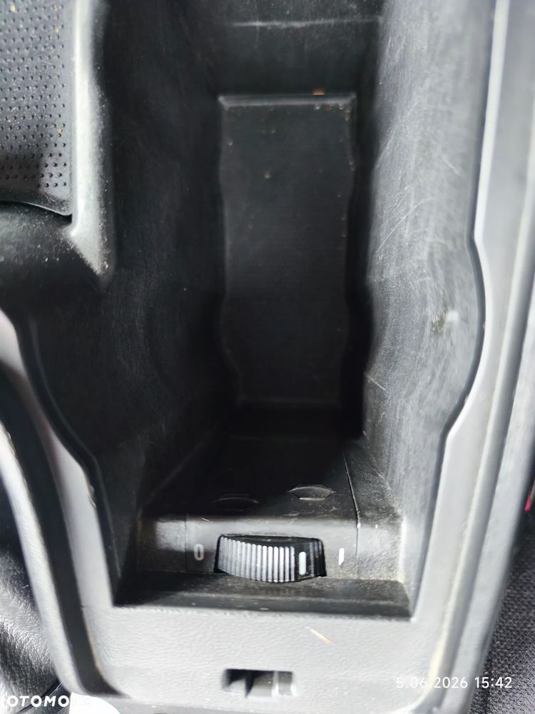 Alfa Romeo 159 1.9 JTDM 16V DPF Distinctive - 28