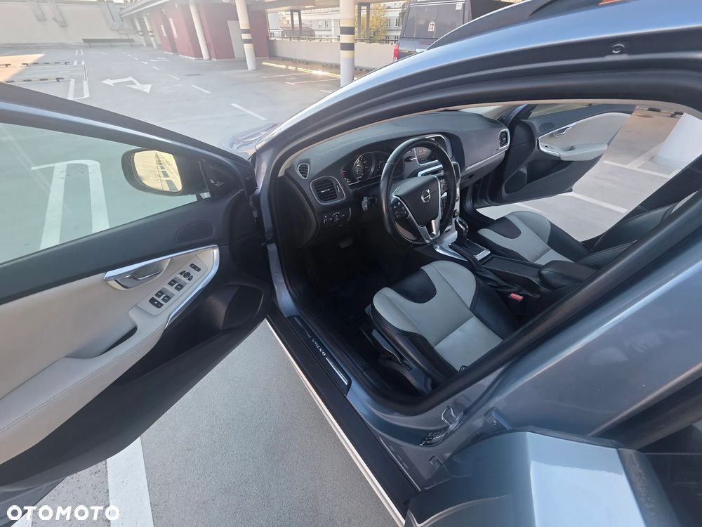 Volvo V40 - 8