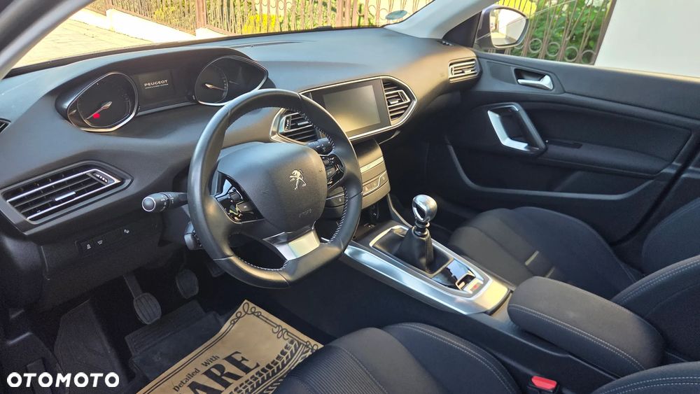 Peugeot 308 e-HDi 115 Stop & Start Allure - 18