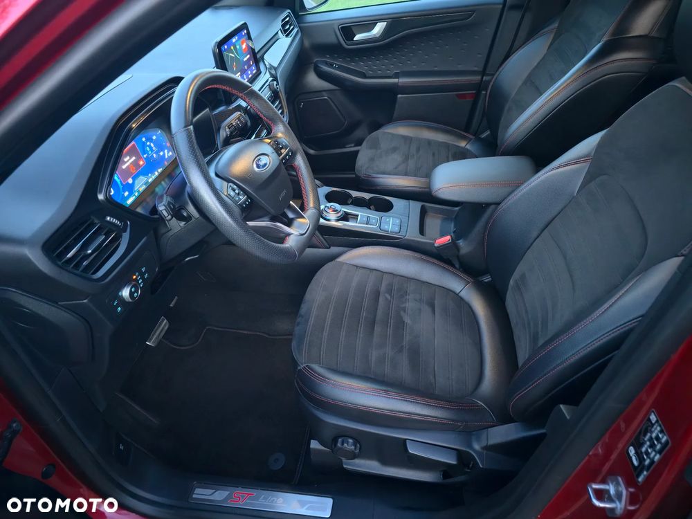 Ford Kuga 2.5 Duratec PHEV ST-LINE - 17