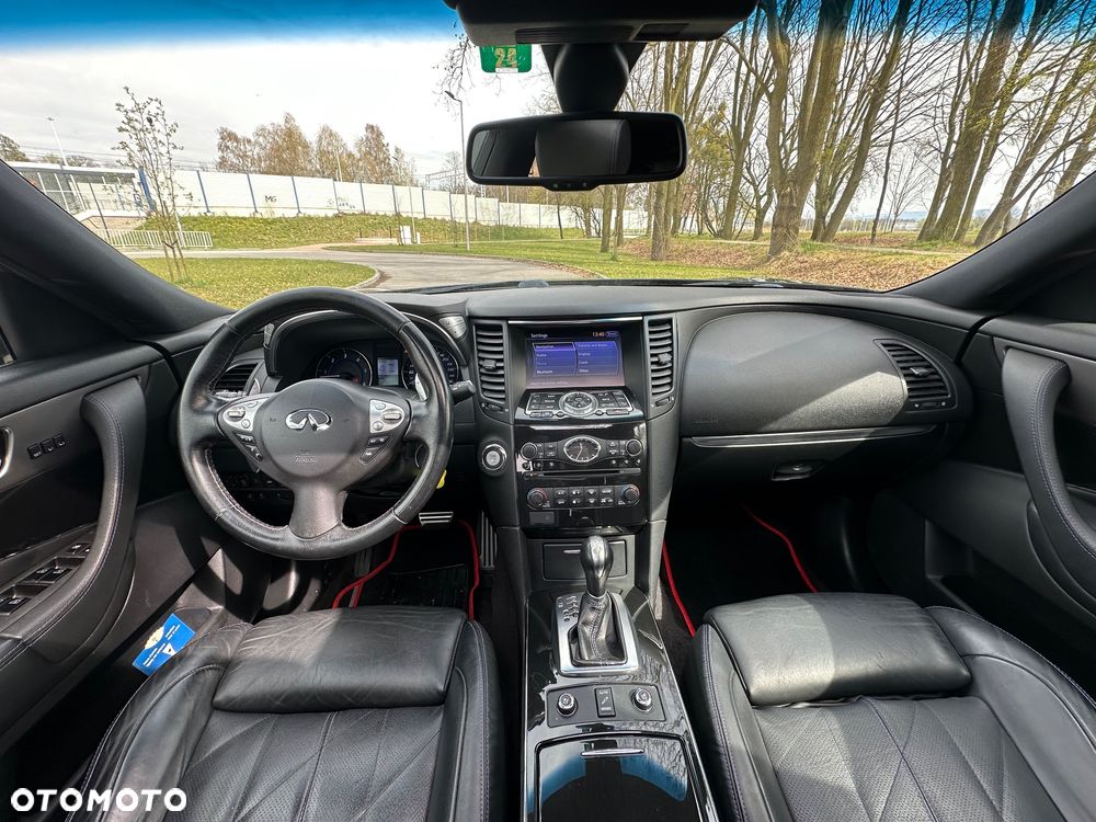 Infiniti QX70 3.0d S Premium - 10