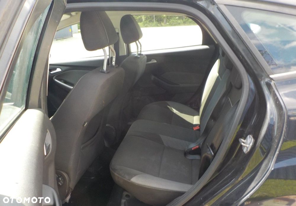 Ford Focus - 24