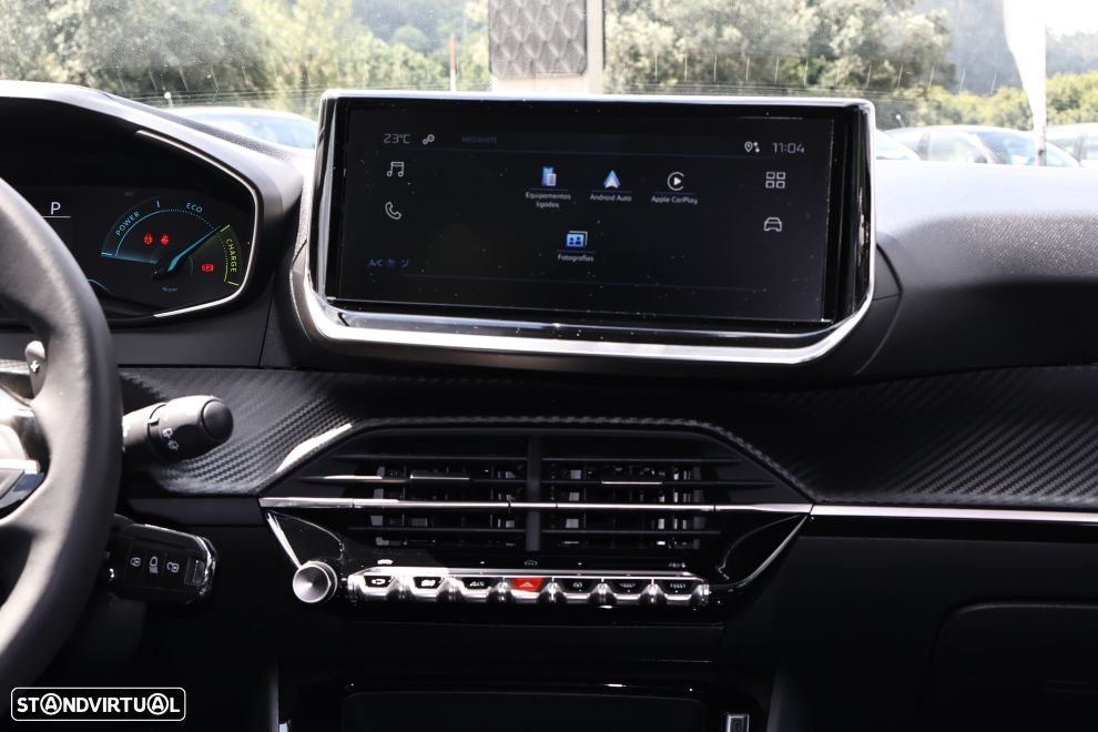 Peugeot 208 - 9