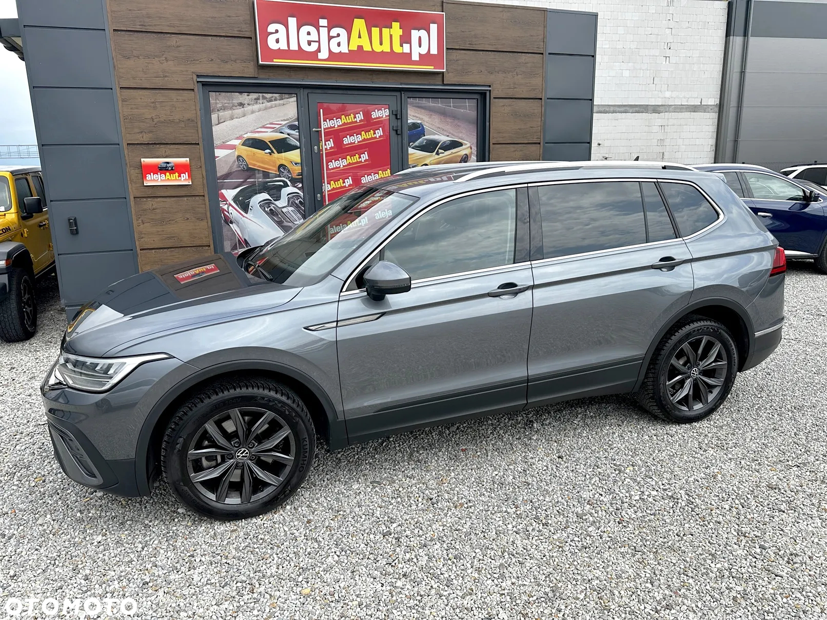 Volkswagen Tiguan Allspace 2.0 TSI 4Mot Highline DSG - 10