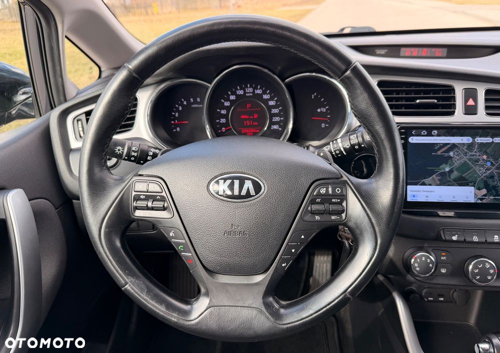 Kia Ceed 1.6 CRDi 128 Spirit - 16