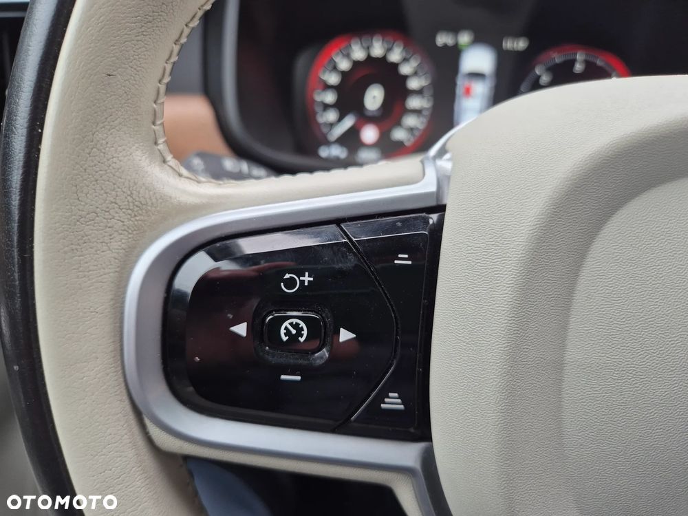 Volvo V90 D4 AWD Geartronic Inscription - 20