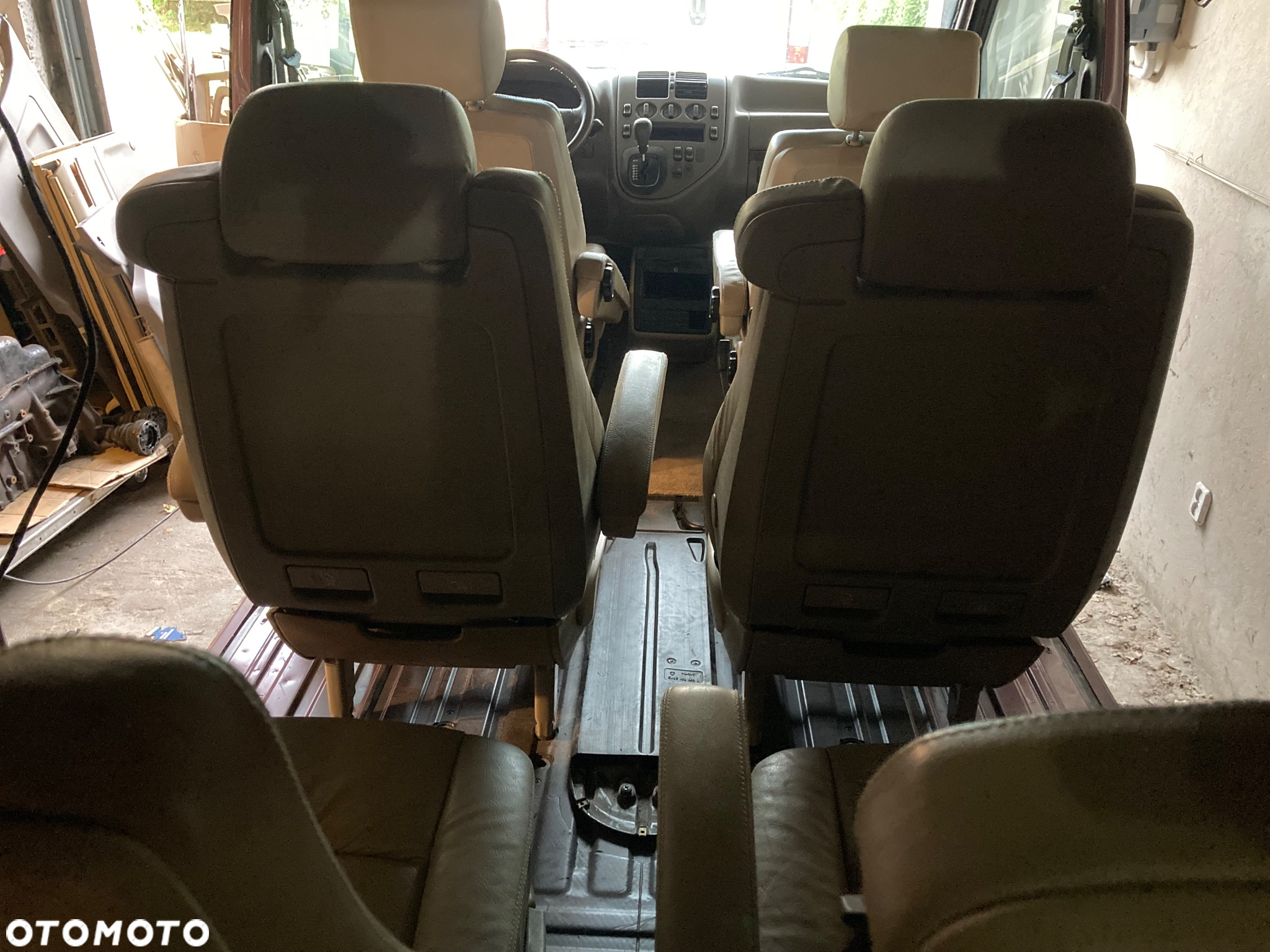 Mercedes-Benz Vito - 36
