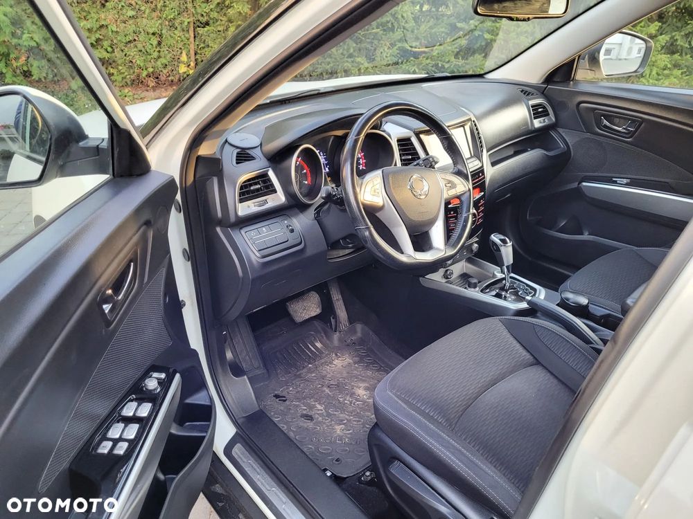 SsangYong/KGM Tivoli 1.6 D Onyx - 17