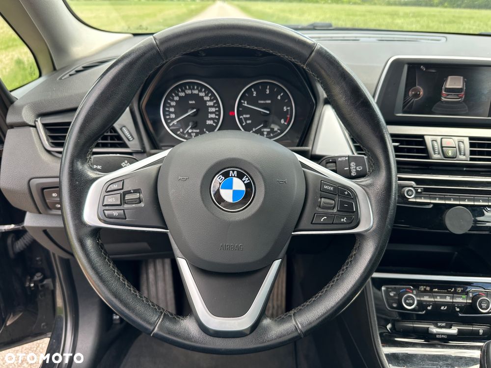 BMW Seria 2 218d Luxury Line - 17