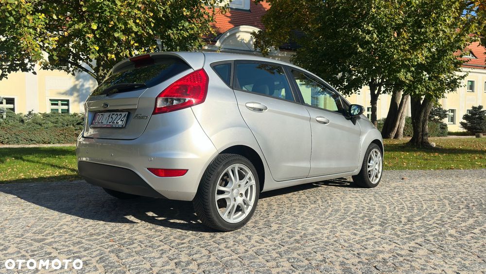 Ford Fiesta 1.4 Autom Trend - 5