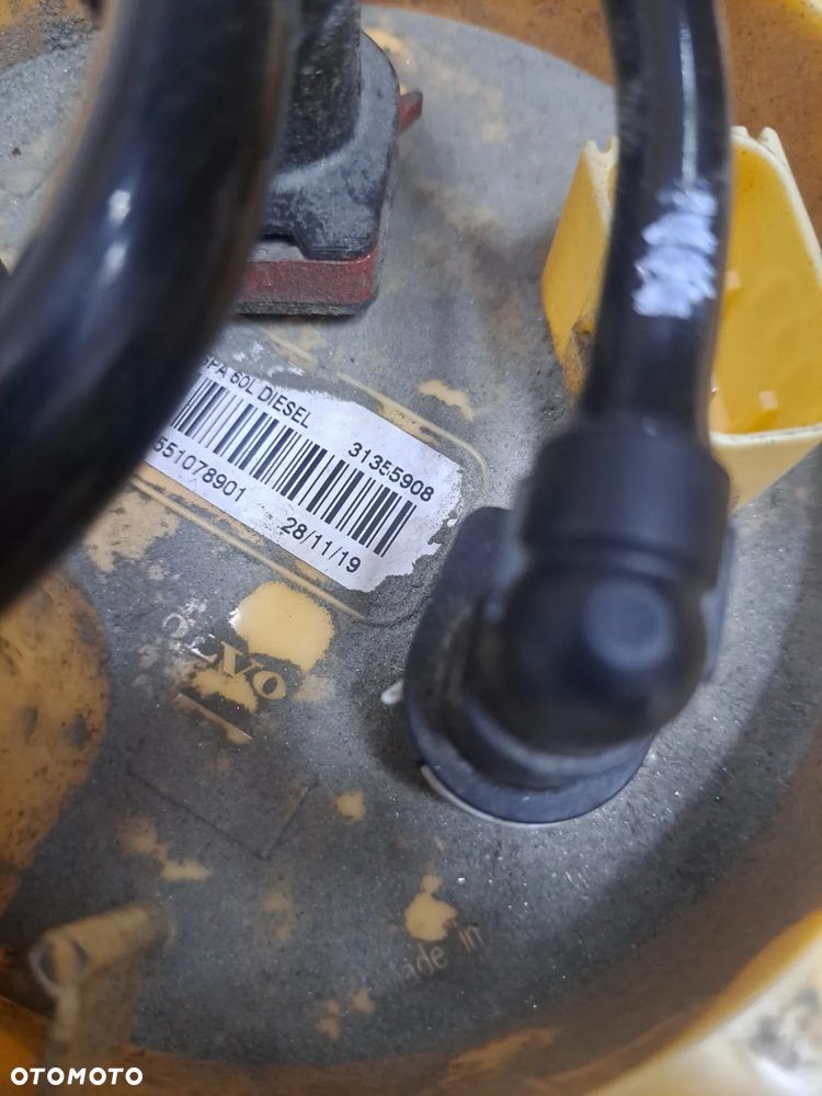VOLVO S60 V60 XC60 2.0D POMPA PALIWA OE 31355908 - 3