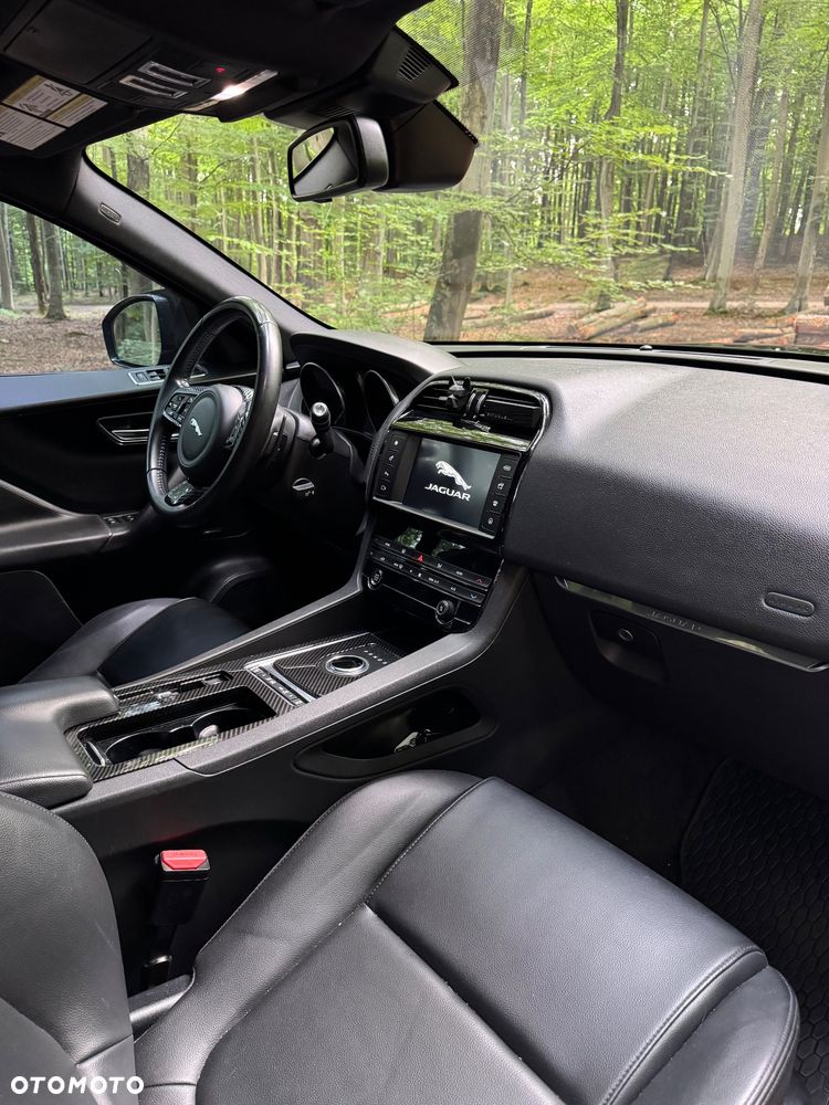 Jaguar F-Pace 2.0 i4P AWD Prestige - 14