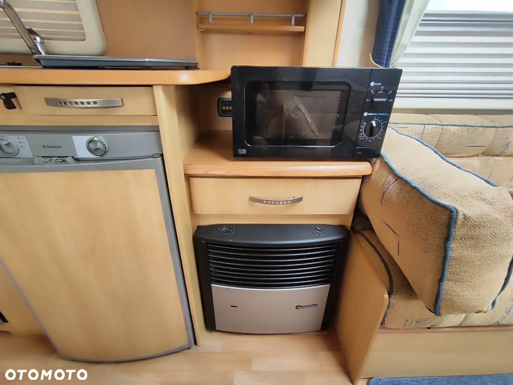 SWIFT Sterling Eccles - 18