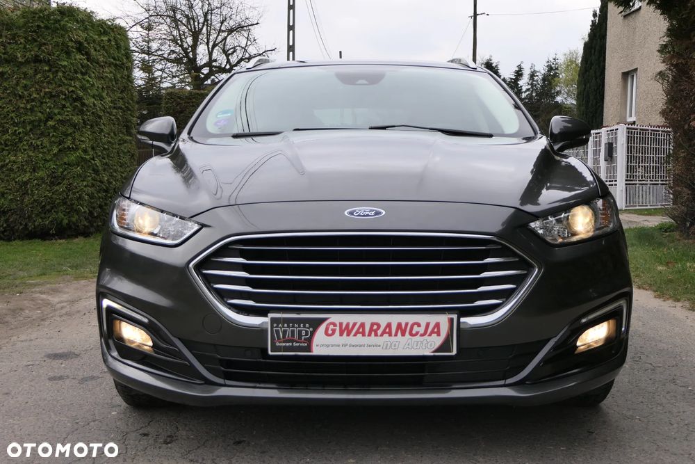 Ford Mondeo 2.0 Hybrid Trend - 16