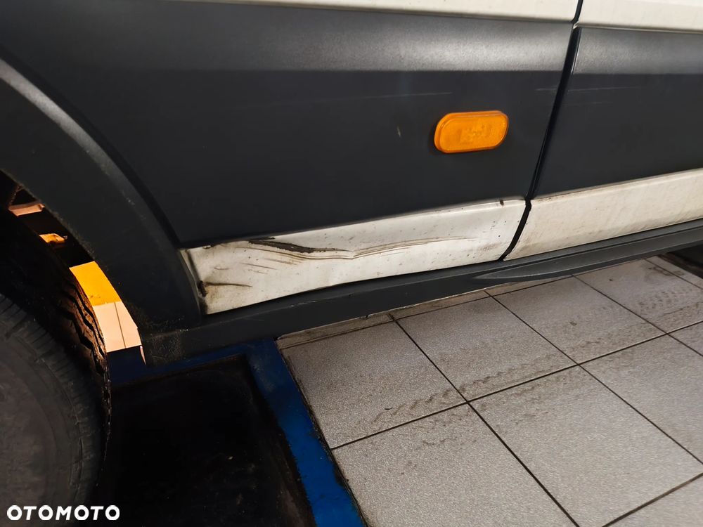 Ford Transit - 10