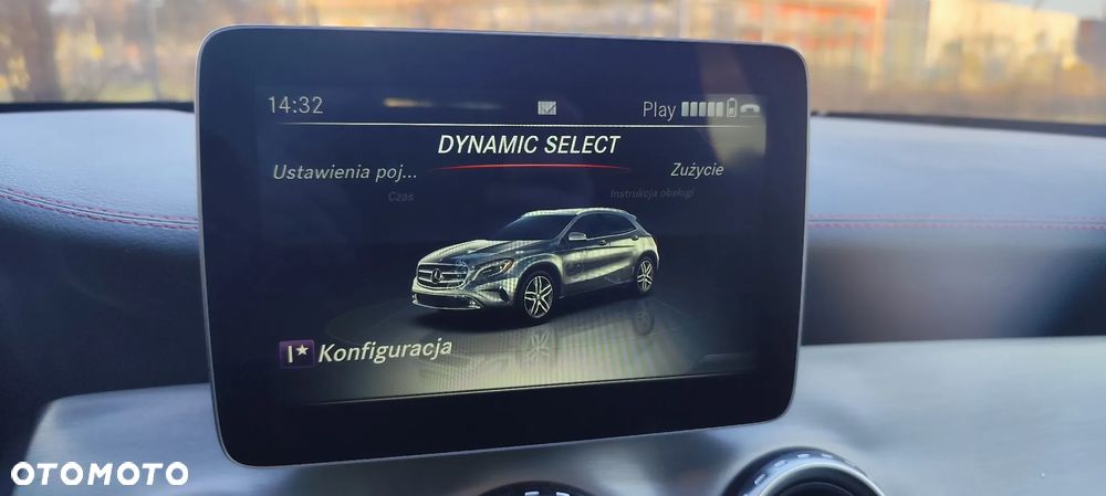 Mercedes-Benz GLA 200 7G-DCT AMG Line - 11