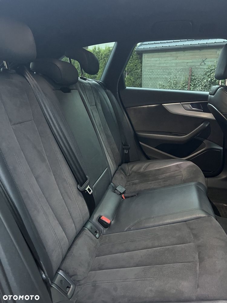 Audi A4 Avant 2.0 TDI Quattro S tronic - 13