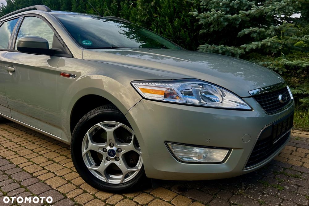 Ford Mondeo 1.6 Trend - 23