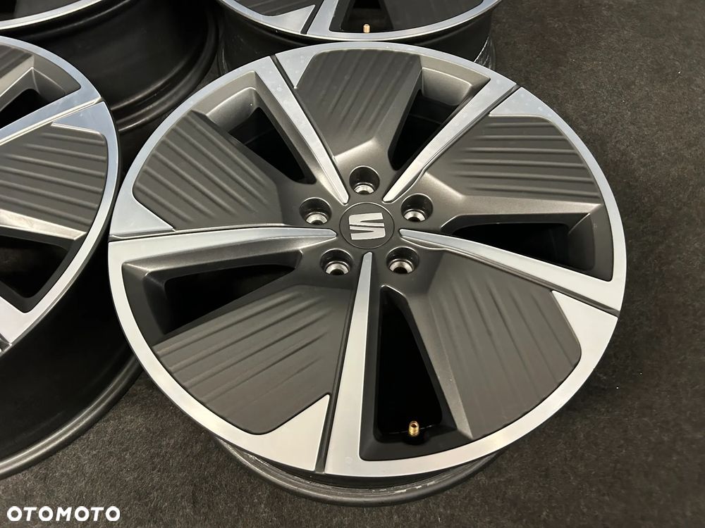 Alufelgi Seat Leon IV, III, Altea, Ateca, VW Golf 6, 7, 8, Touran 18 cali 5x112 4szt. Ładne! - 8