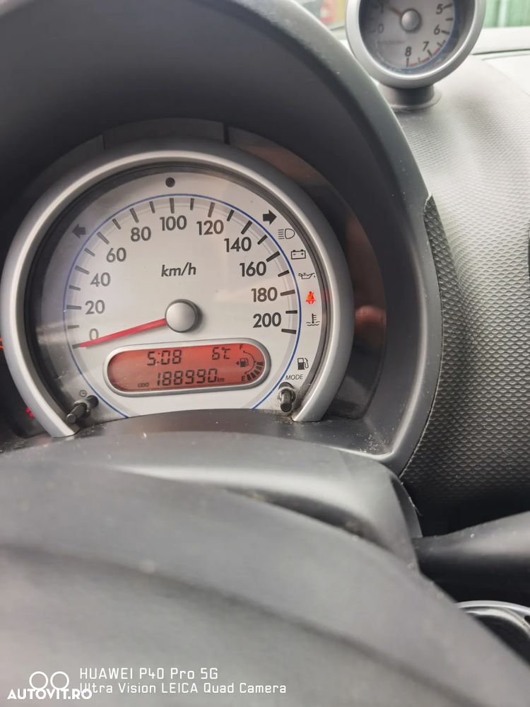 Suzuki Splash 1.0 GC - 5