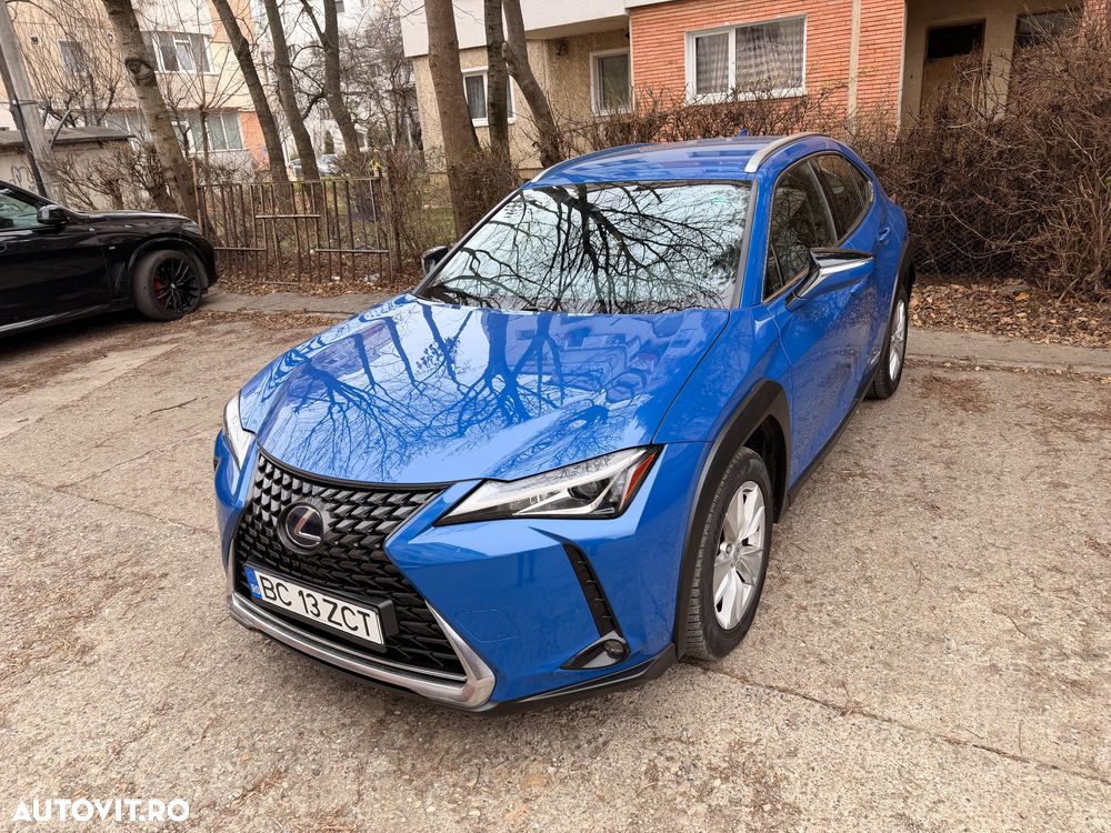 Lexus UX 250h Business Edition - 16
