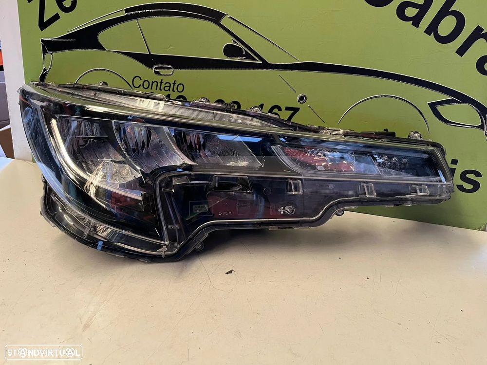 TOYOTA COROLLA E21 FAROL LED DIRETO - FF562 - 1