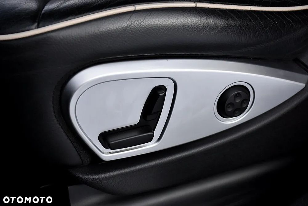 Mercedes-Benz ML 350 CDI 4Matic 7G-TRONIC DPF Grand Edition - 30