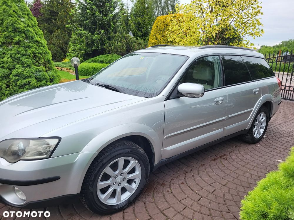 Subaru Outback 3.0R Automatik Exclusive - 18