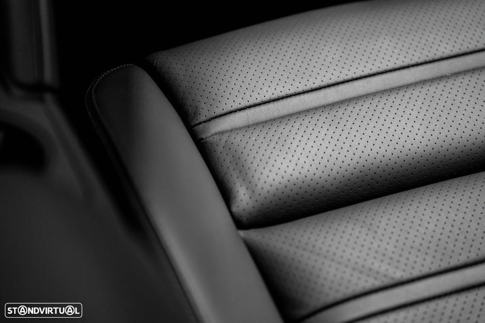 Porsche Cayenne E-Hybrid Tiptronic S - 28