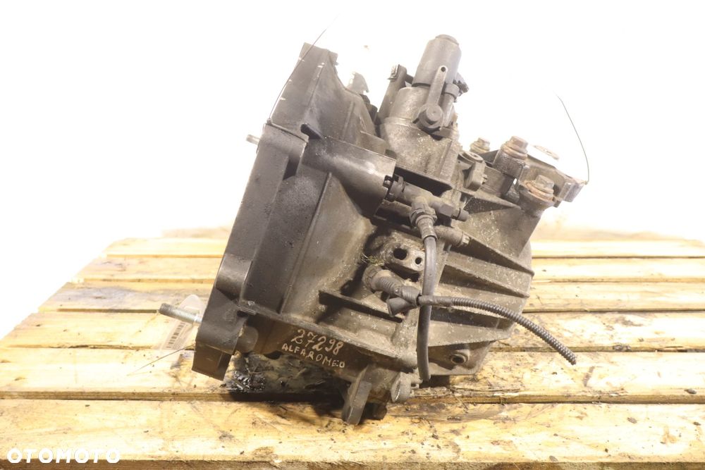 SKRZYNIA BIEGÓW 6 BIEGOWA ALFA ROMEO 159 1.9JTD 55192042 - 3