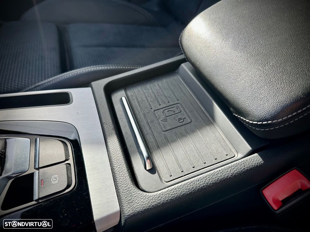 Audi Q5 55 TFSIe quattro S tronic S line - 34