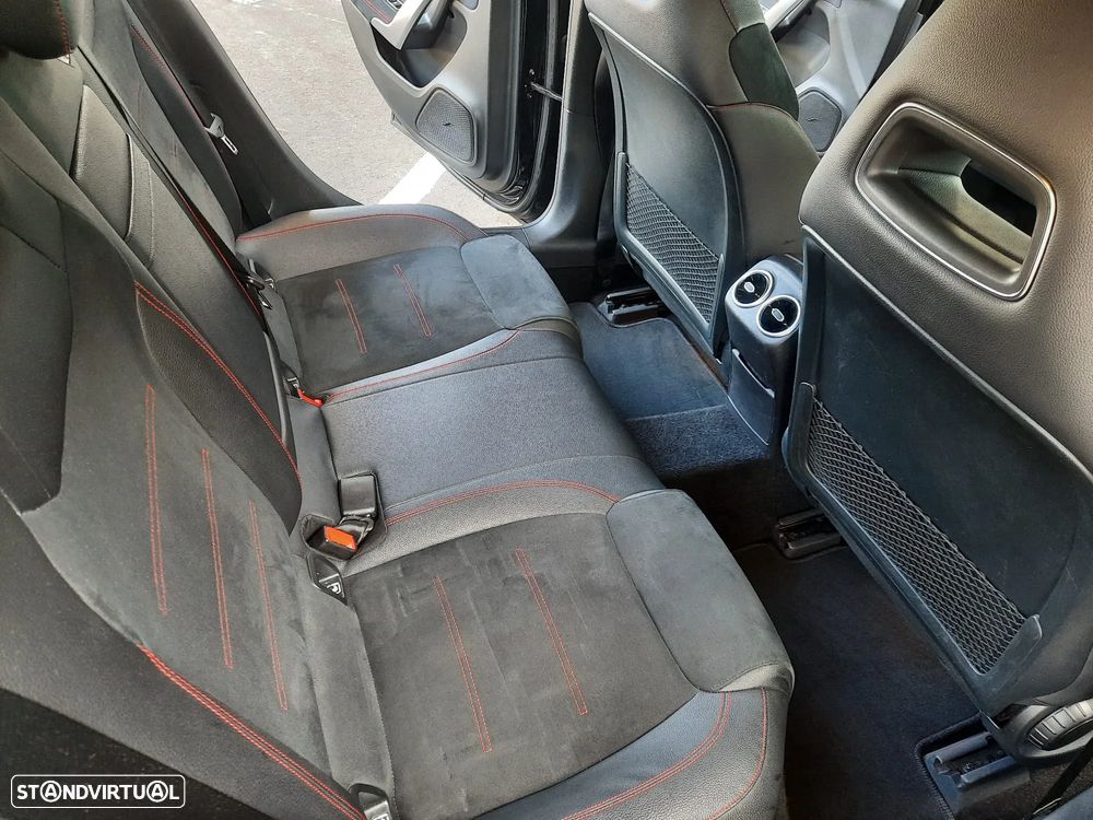 Mercedes-Benz A 180 d AMG Line Aut. - 19