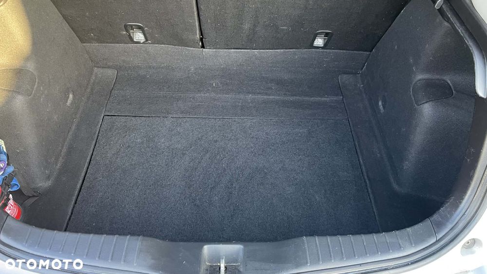 Honda Civic 1.4 i-VTEC - 11