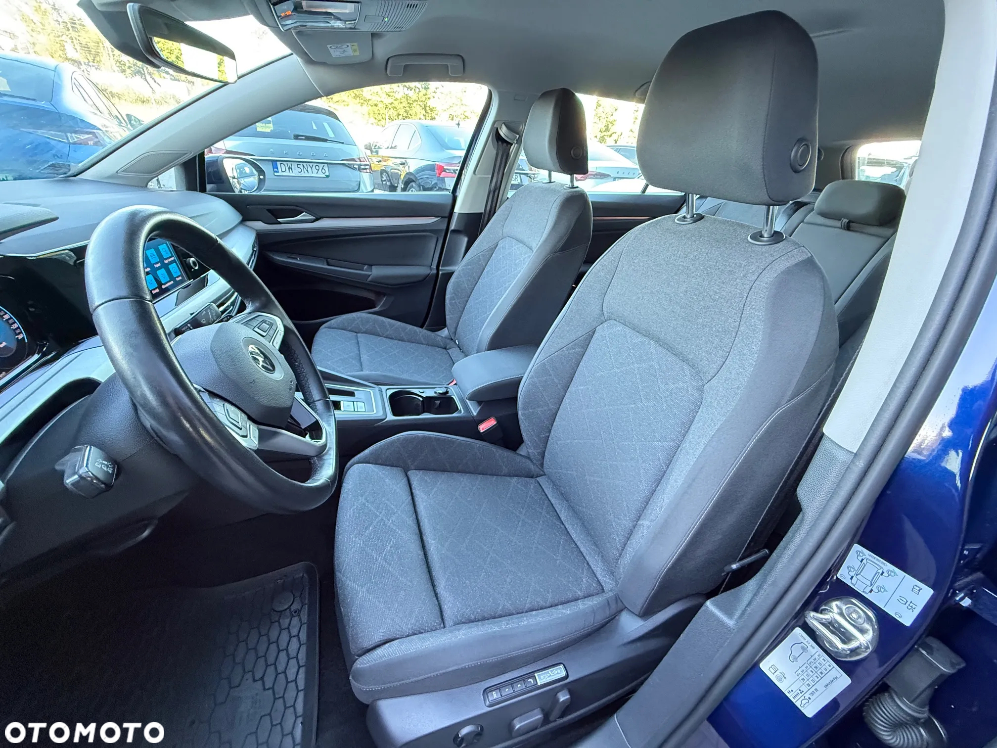 Volkswagen Golf VIII 2.0 TDI Life DSG - 20