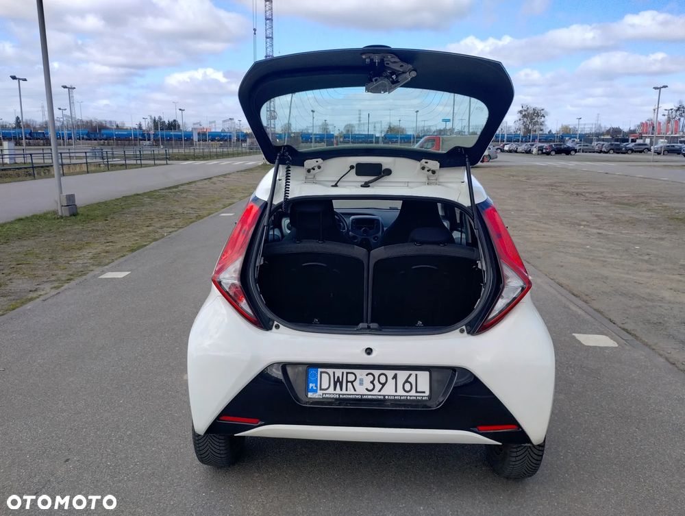 Toyota Aygo x-play - 10