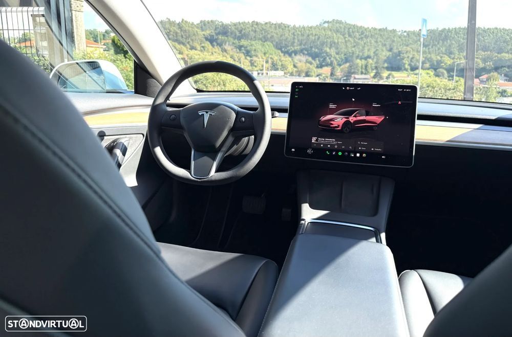 Tesla Model 3 Tração Traseira - 24