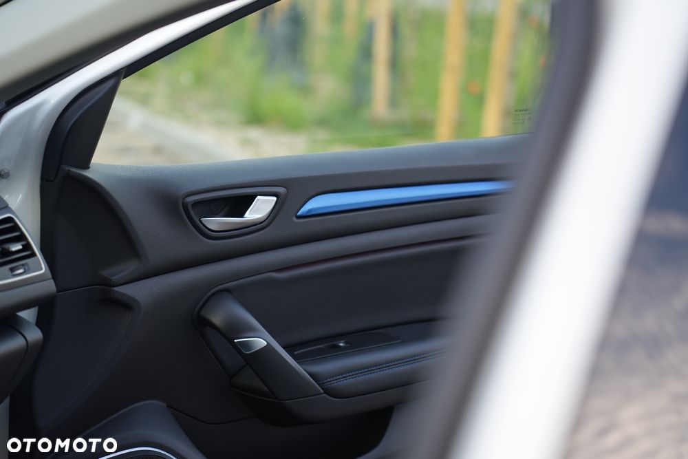 Renault Megane - 30