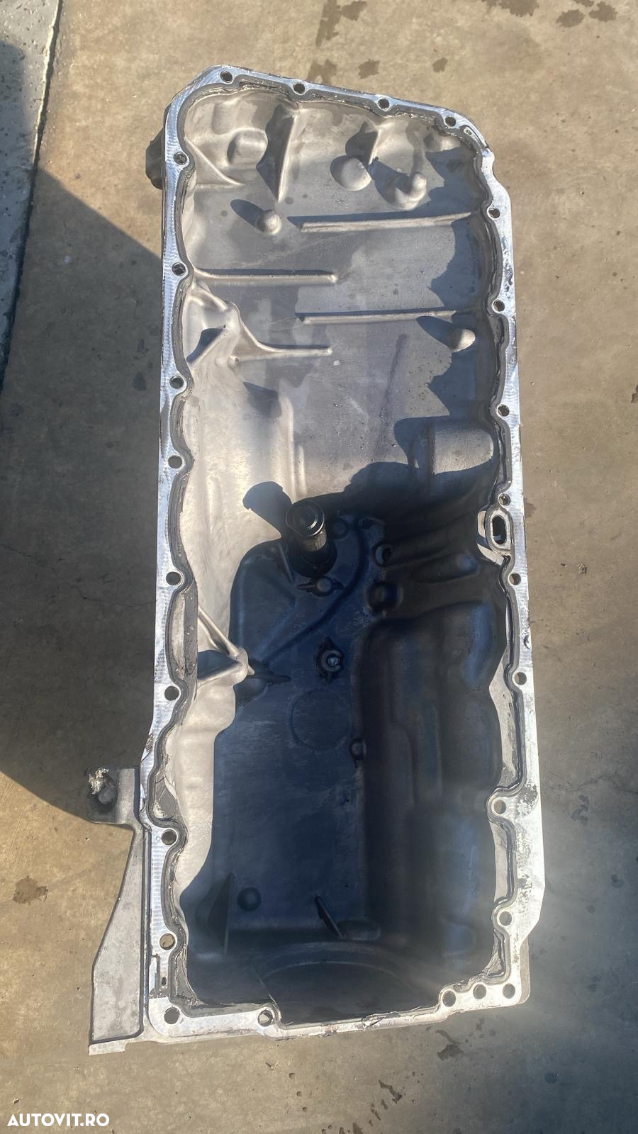 Baie ulei bmw 320xd 177 cai e90 e91 - 3