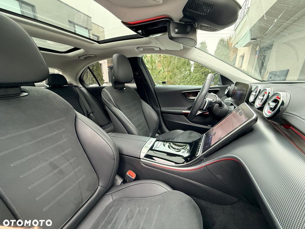 Mercedes-Benz Klasa C 400 e PHEV 4-Matic AMG - 31