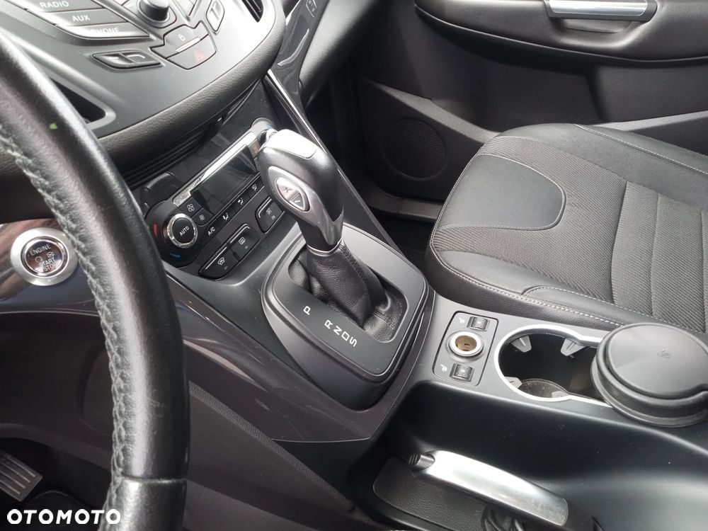 Ford Kuga 2.0 TDCi 4x4 Titanium - 21