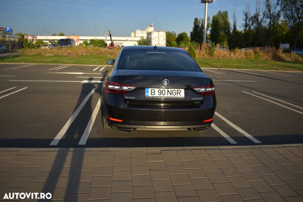 Skoda Superb 2.0 TSI DSG 4X4 Laurin & Klement - 14