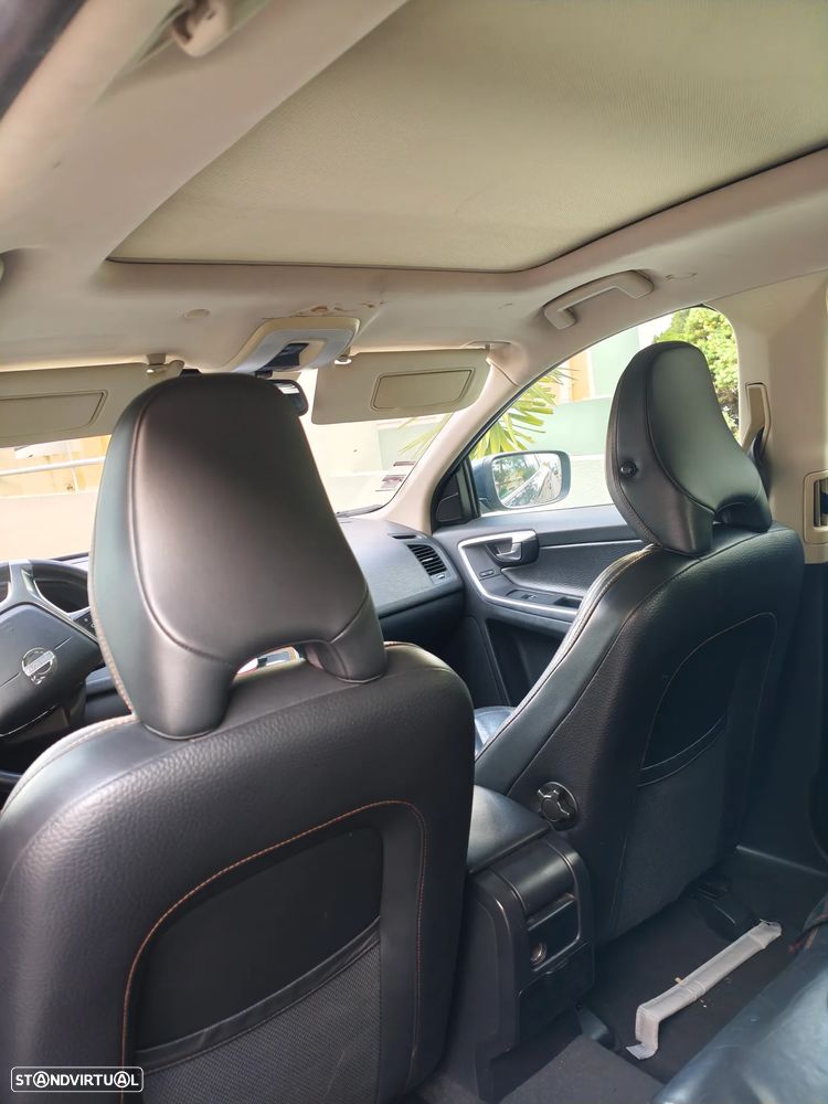 Volvo XC 60 2.0 D3 Drive Summum - 6