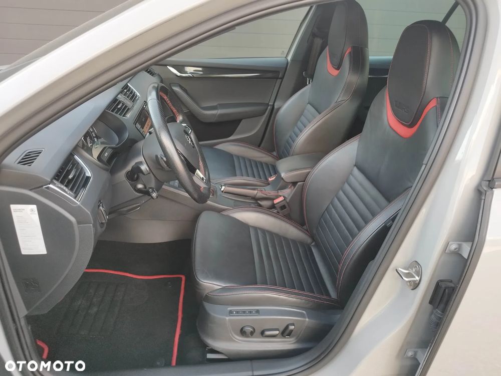 Skoda Octavia 2.0 TDI 4x4 RS Challenge DSG - 19