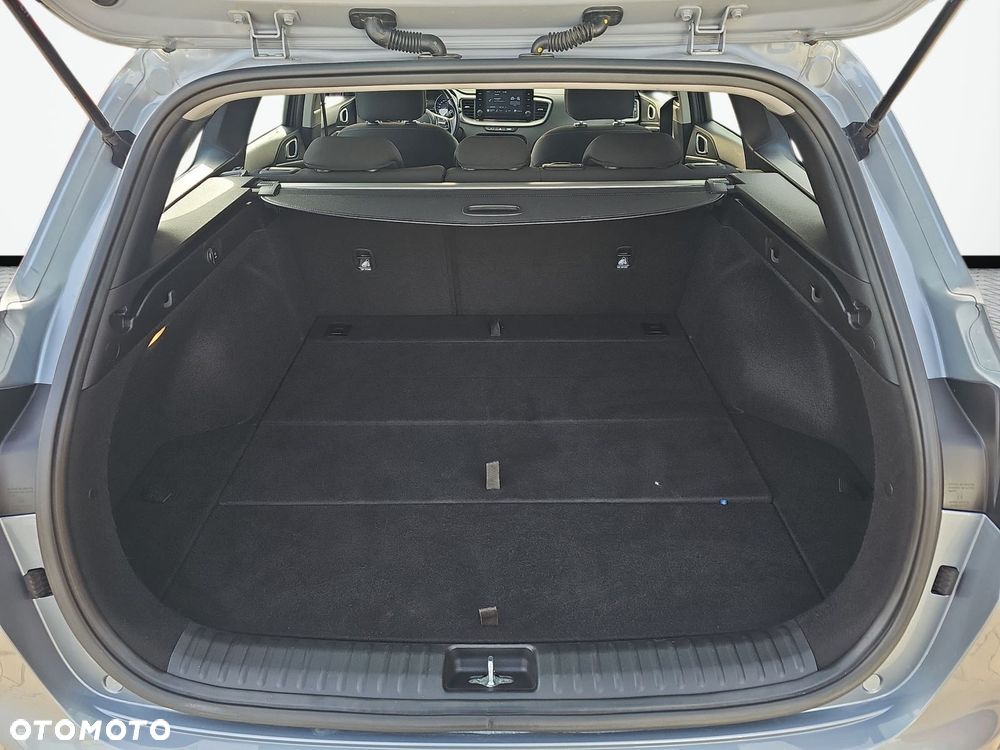 Kia Ceed 1.5 T-GDI M - 22